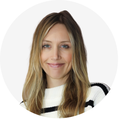 Jill-Alina Chaaban, sie ist die Gründerin von PUBLICFACE und Business Designerin